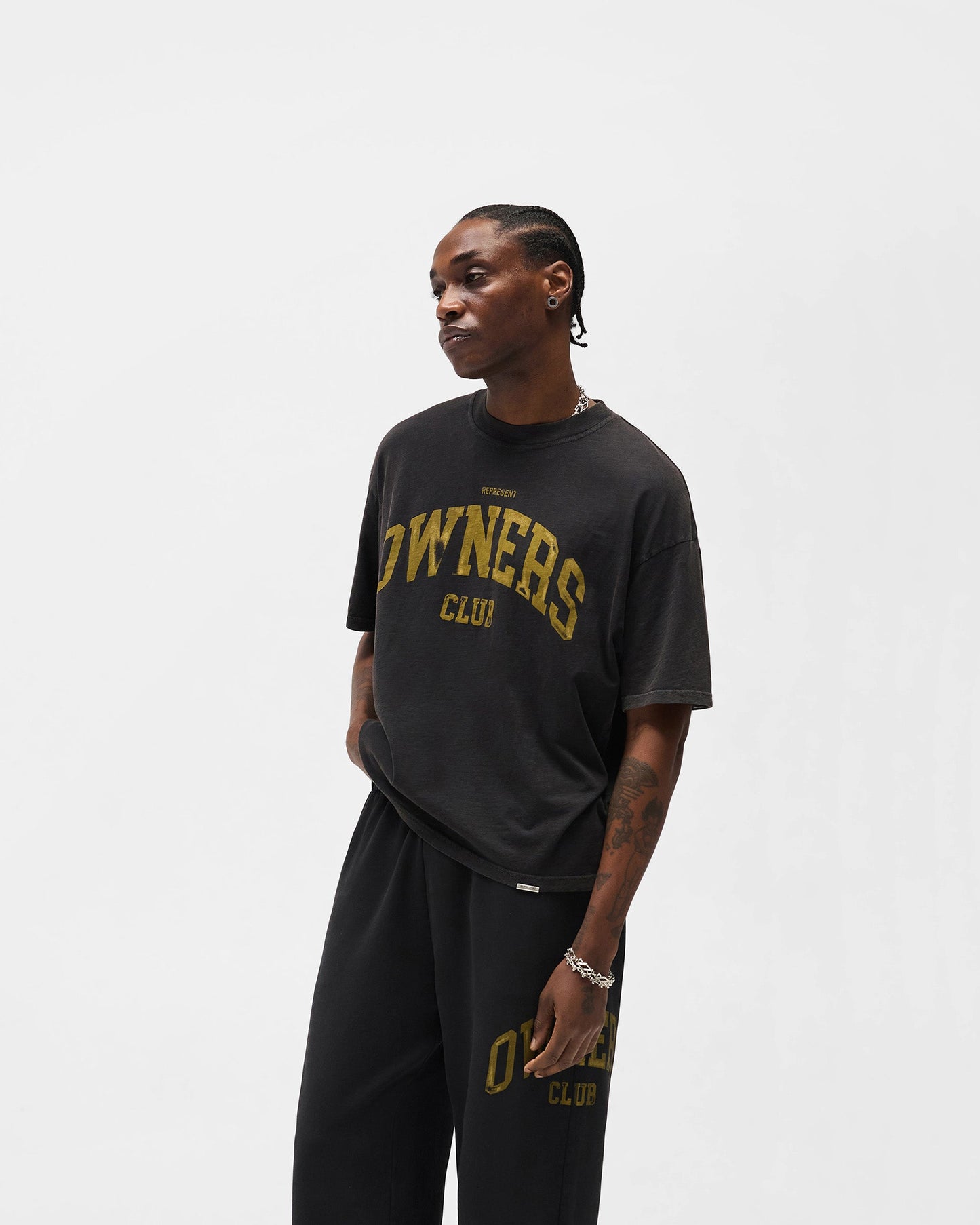 Represent Owners Club T-Shirt - Faded Black