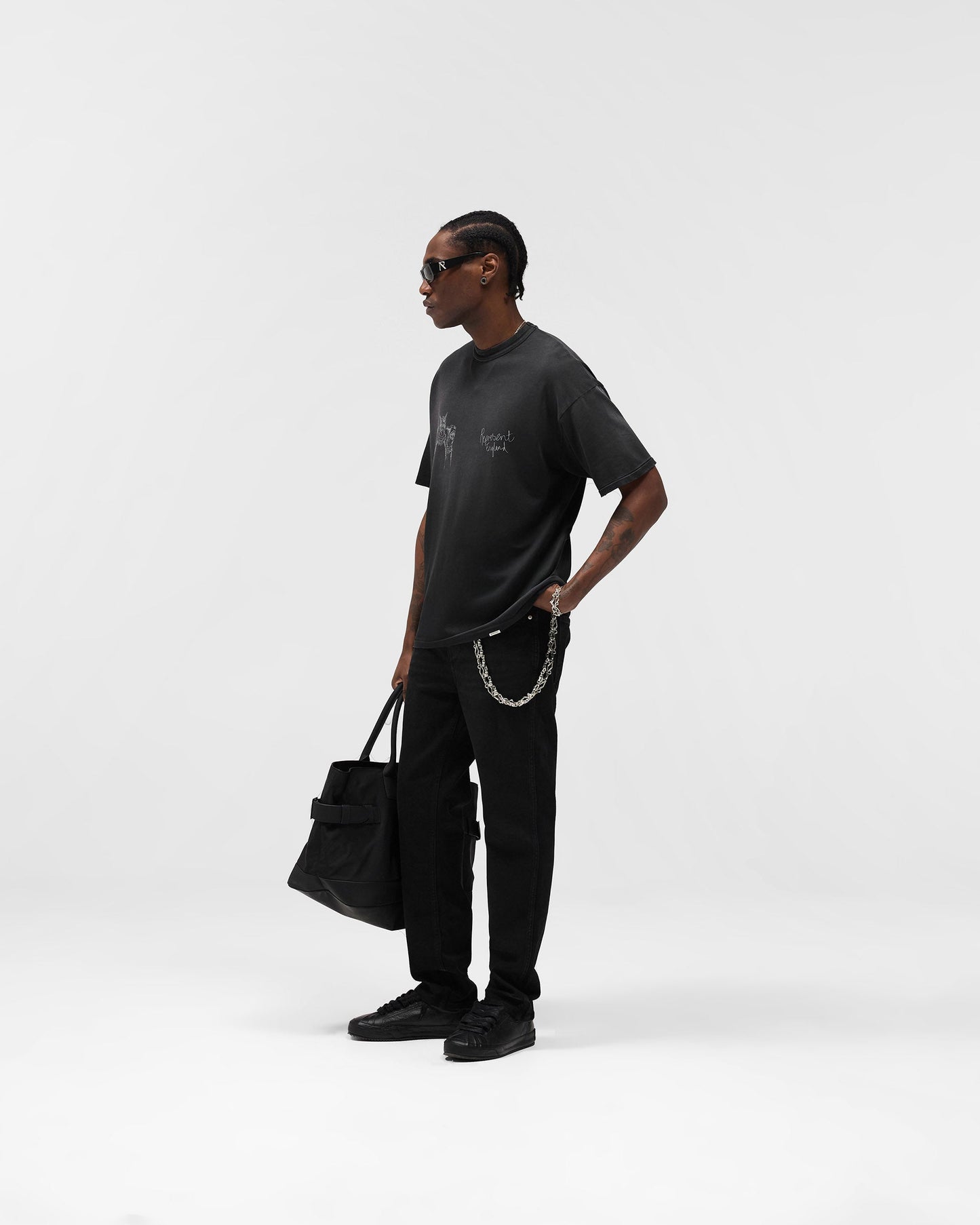 Hand Drawn Thoroughbred T-Shirt - Aged Black