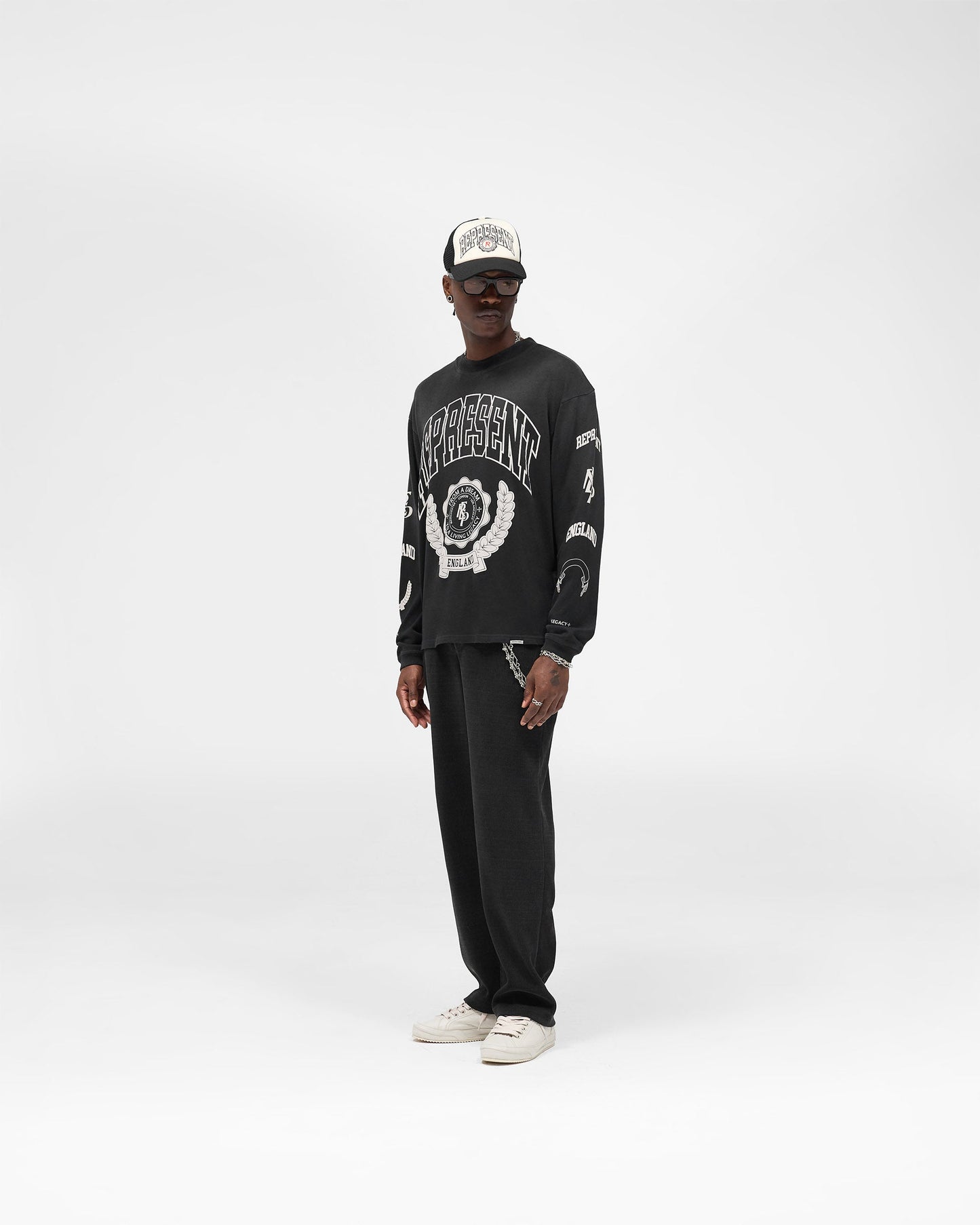 Legacy Crest Long Sleeve T-Shirt - Stained Black
