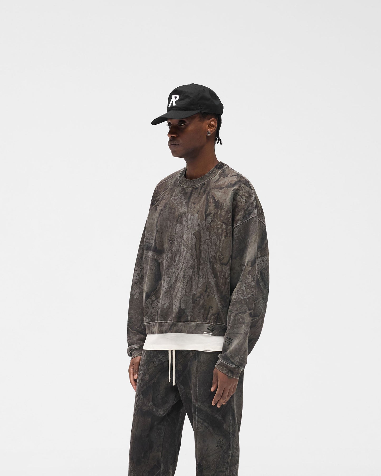 Initial Overdye Realtree® Boxy Sweater - Overdyed Black