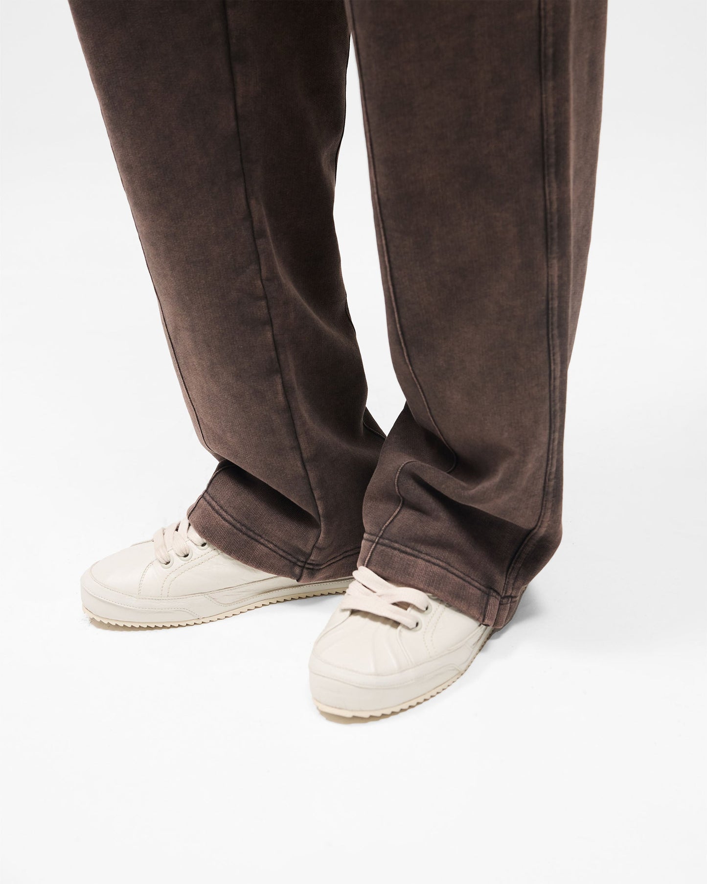 Initial Sweatpants - Coffee