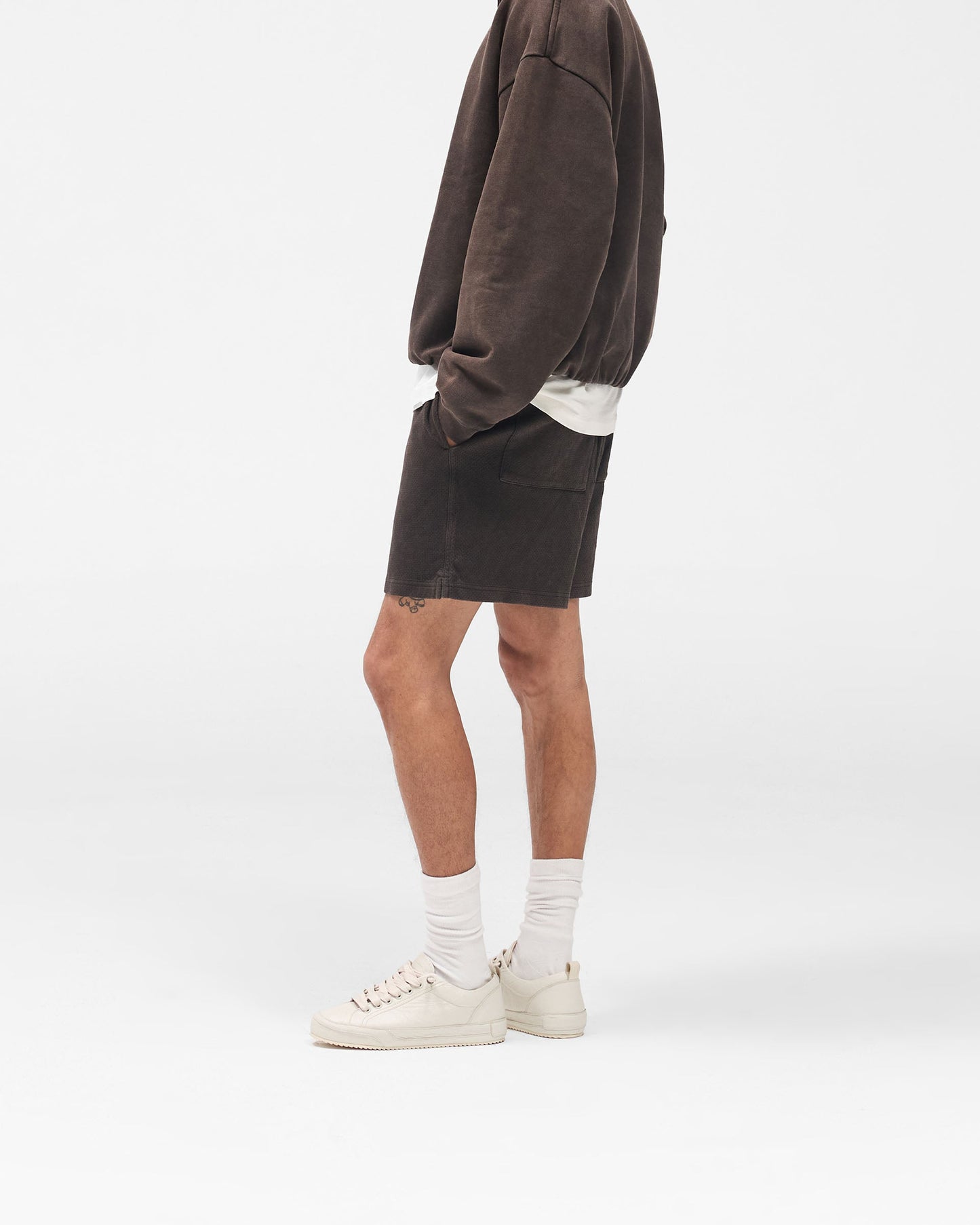 Initial Mesh Shorts - Coffee
