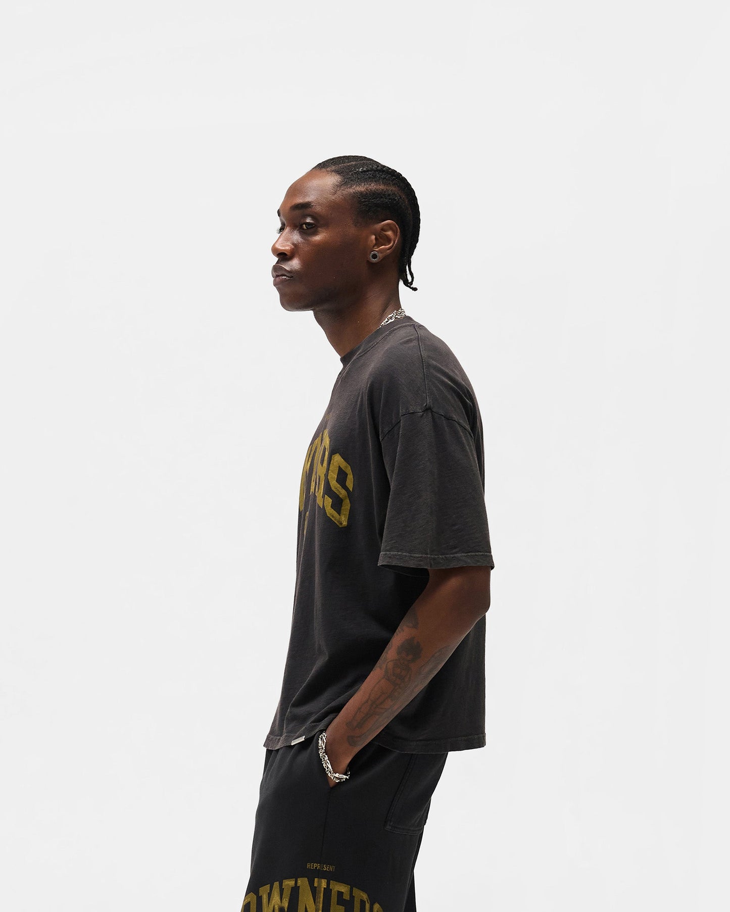 Represent Owners Club T-Shirt - Faded Black