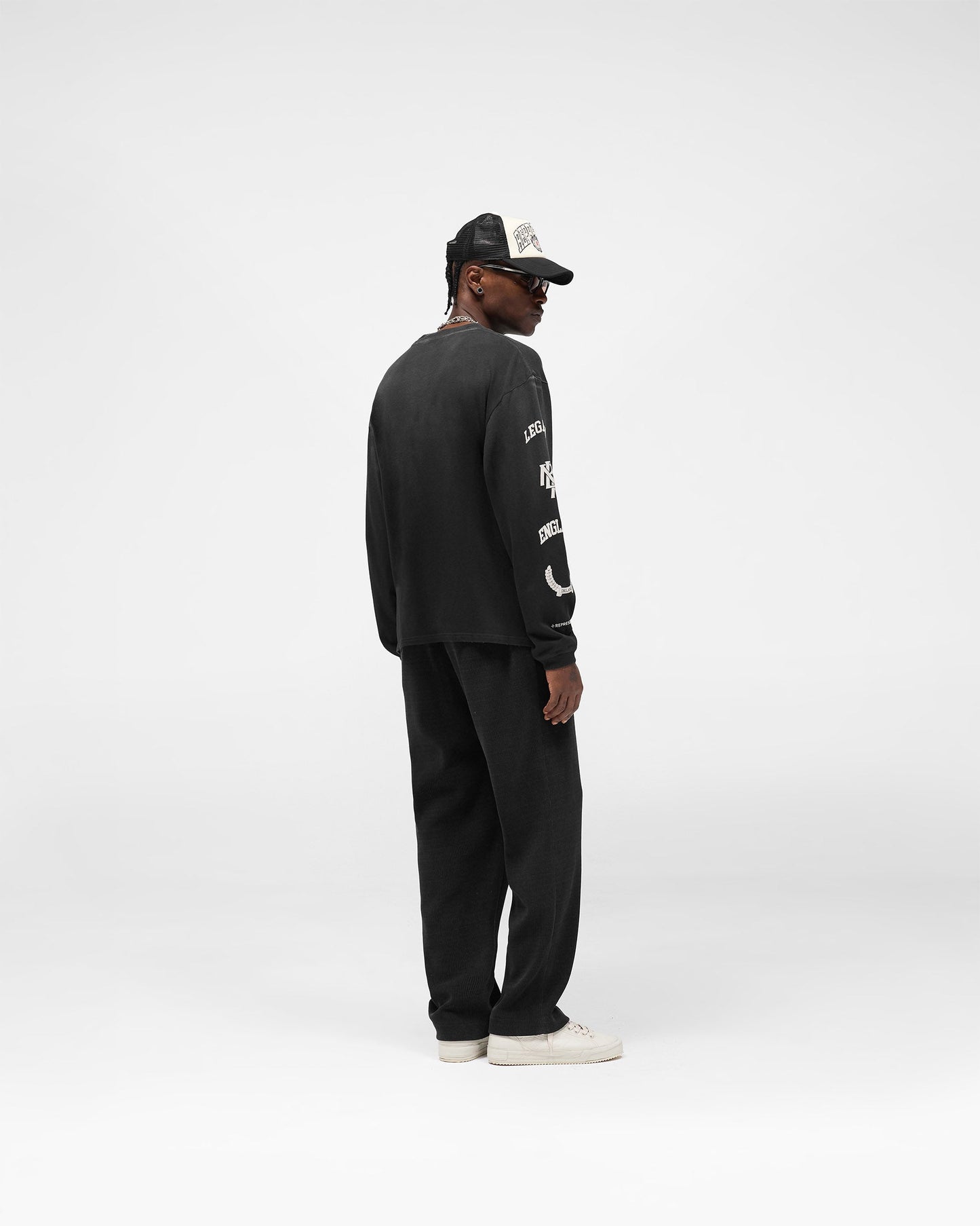 Legacy Crest Long Sleeve T-Shirt - Stained Black